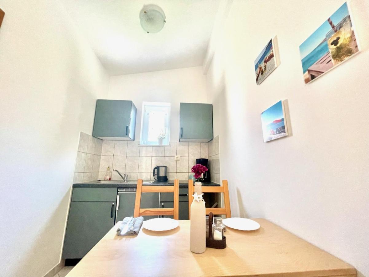 Apartments Bacak Stanici Bagian luar foto