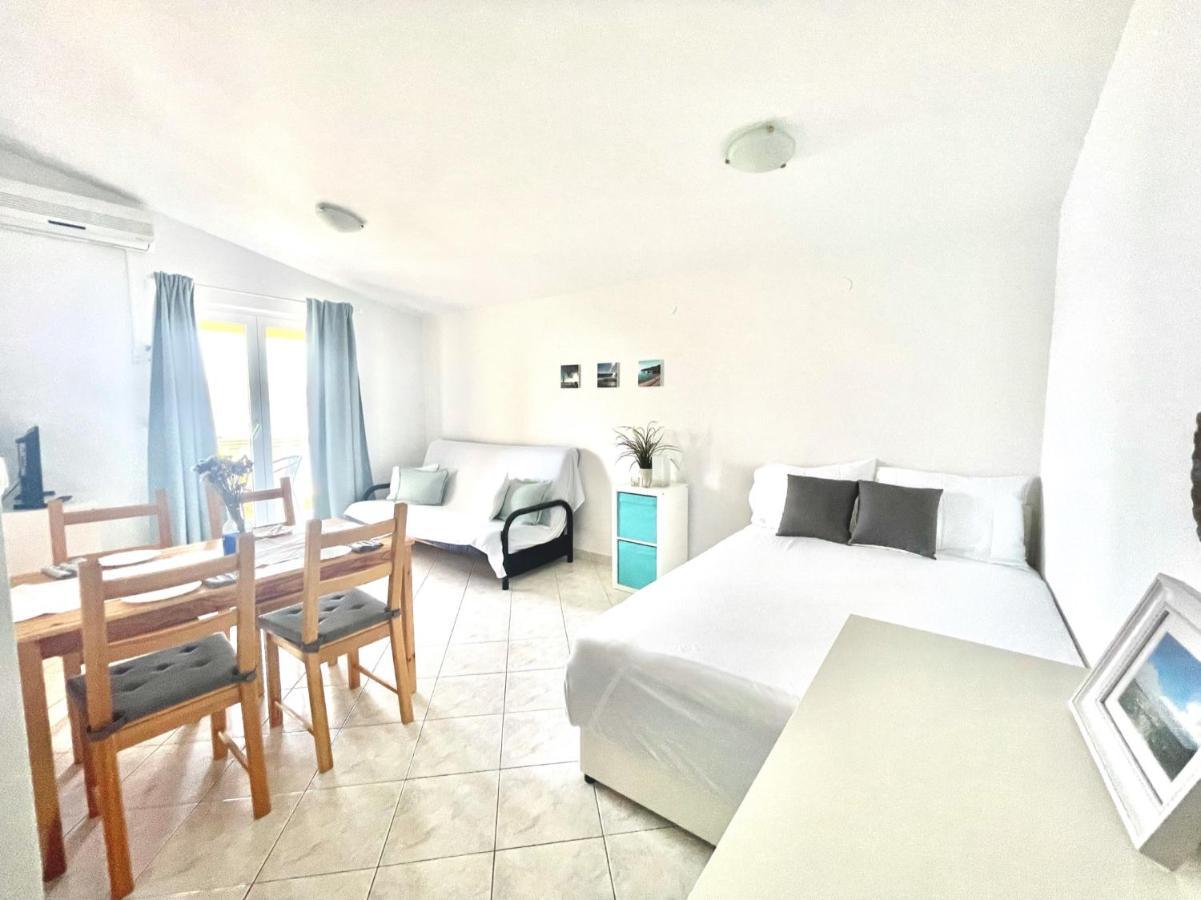 Apartments Bacak Stanici Bagian luar foto